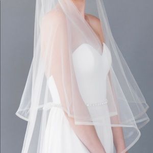 Cathedral length Veil